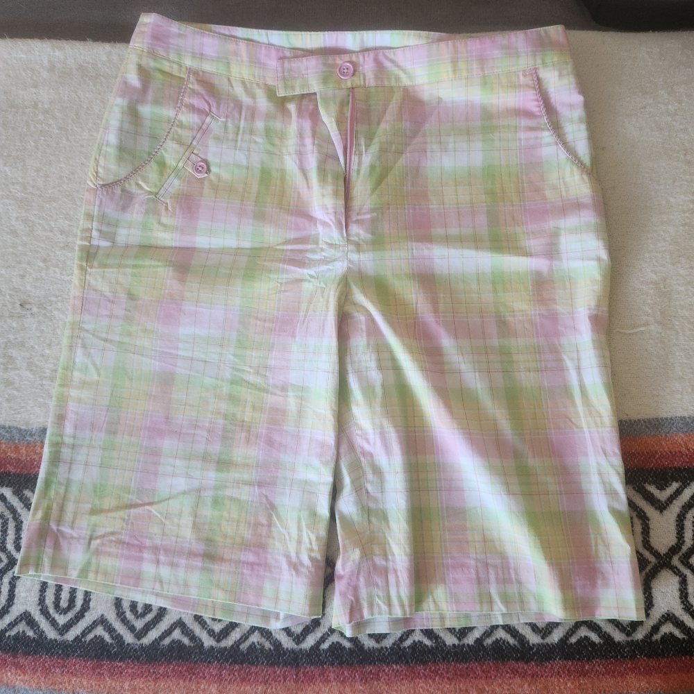 Plaid Women's Shorts in Pink and Green